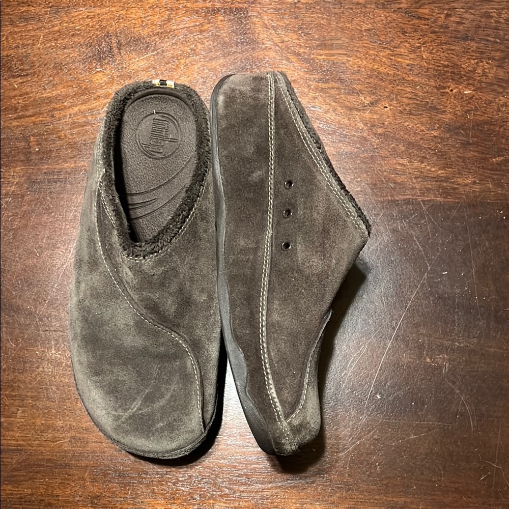 Fitflop Brown Slip-On Loafers Minimalist Design